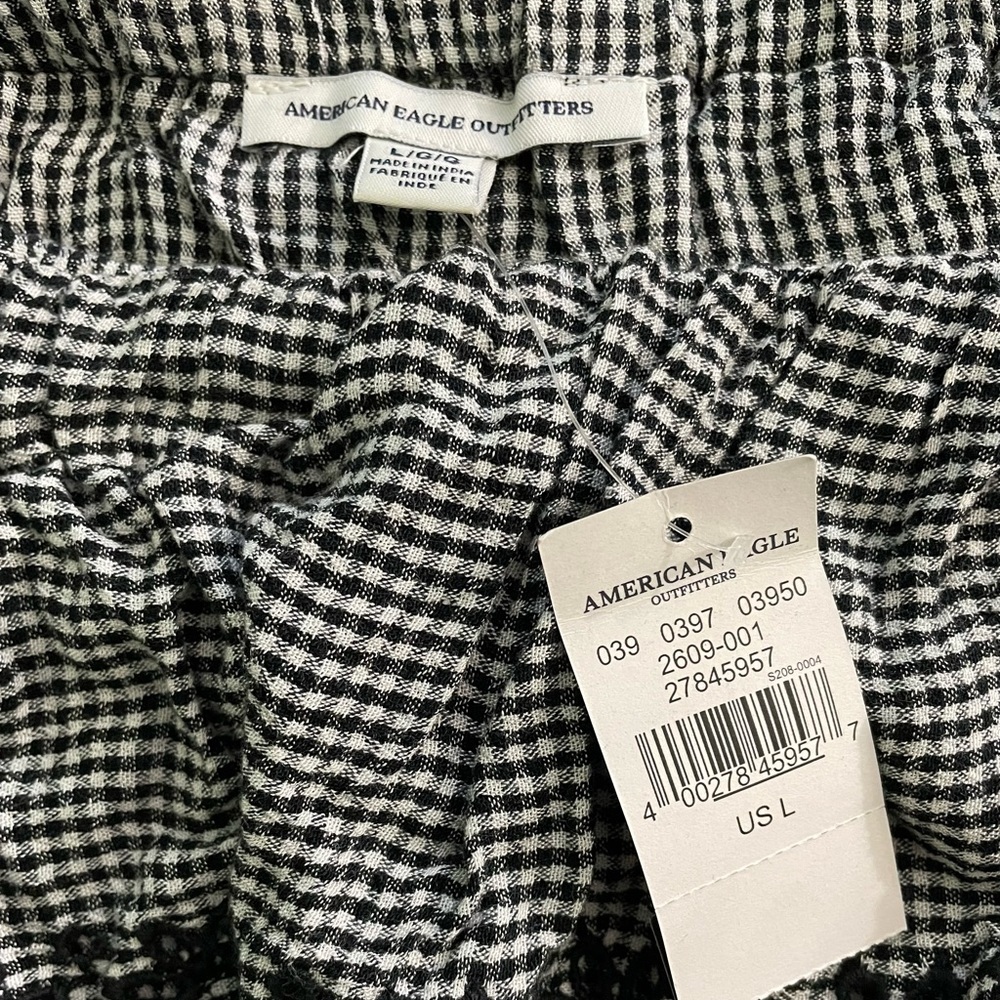 gingham puff off the shoulder romper - Picture 4 of 4